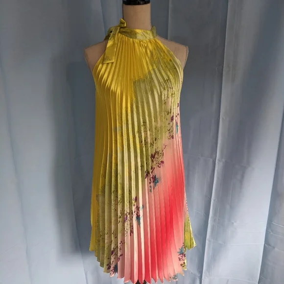 Multi colored summer dress - Picture 1 of 8